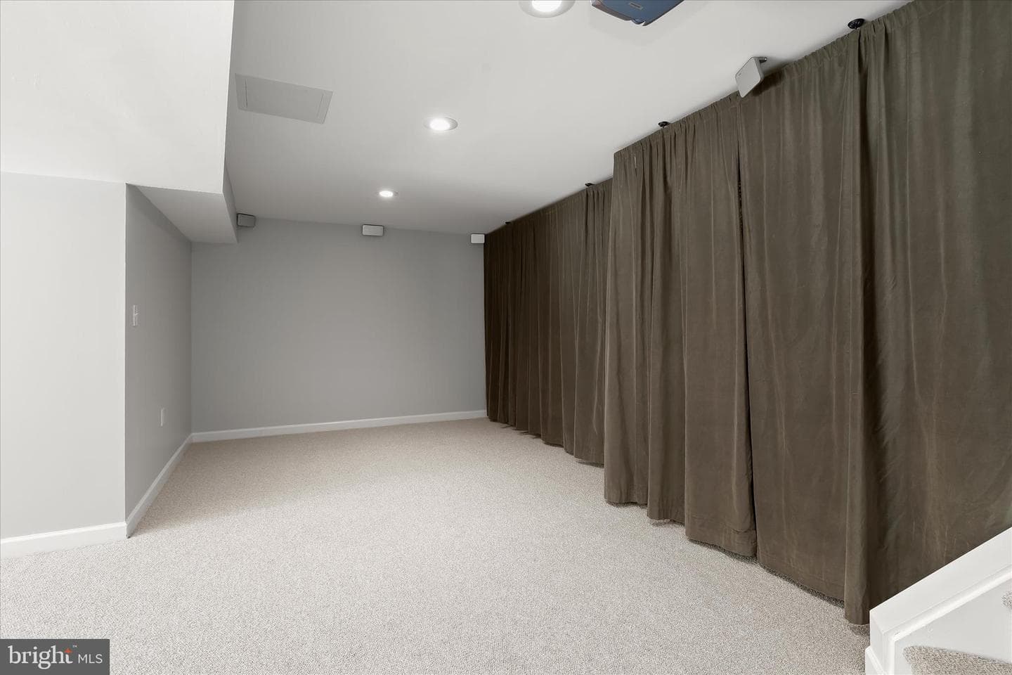 6831 Caravan Court photo 43