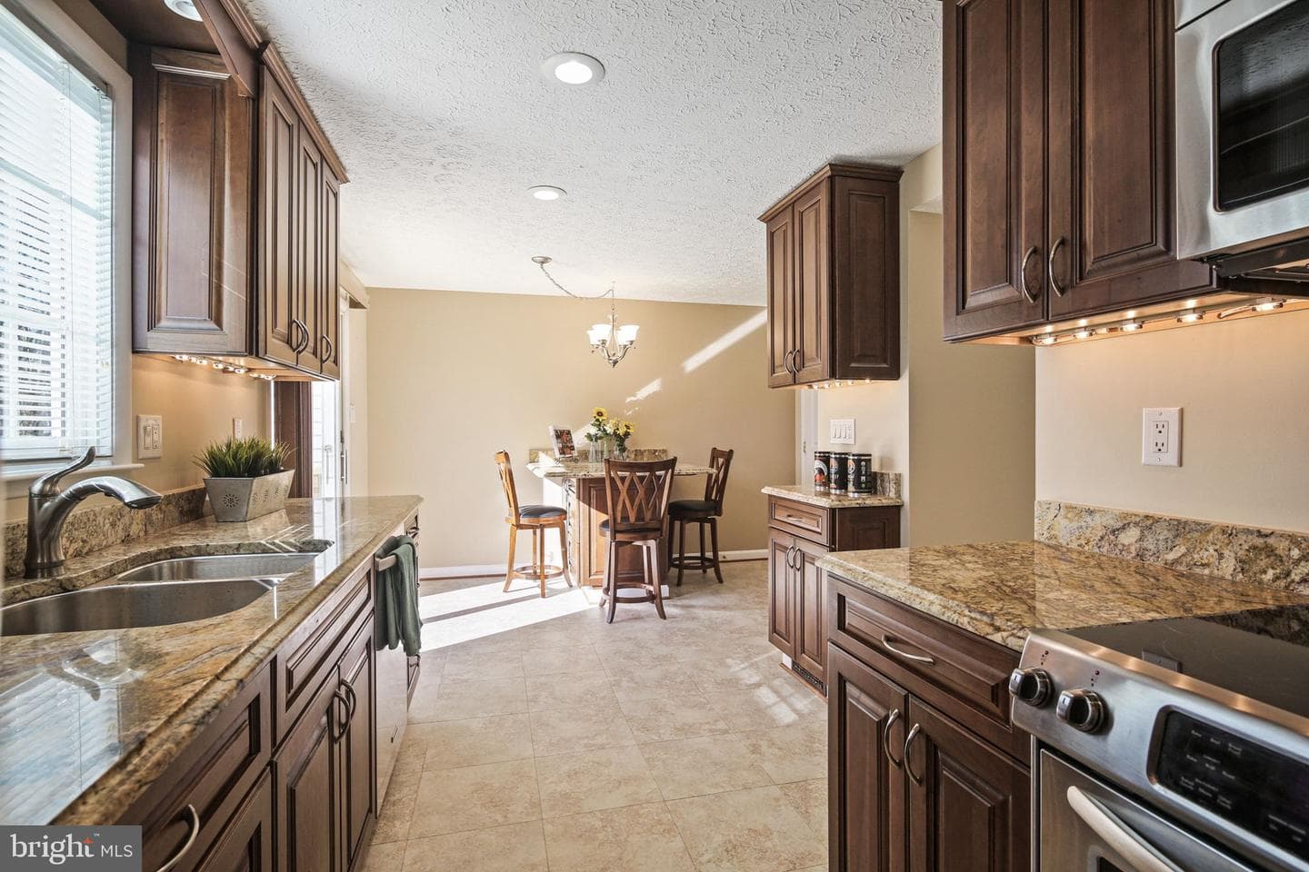 10747 Glen Hannah Drive photo 12