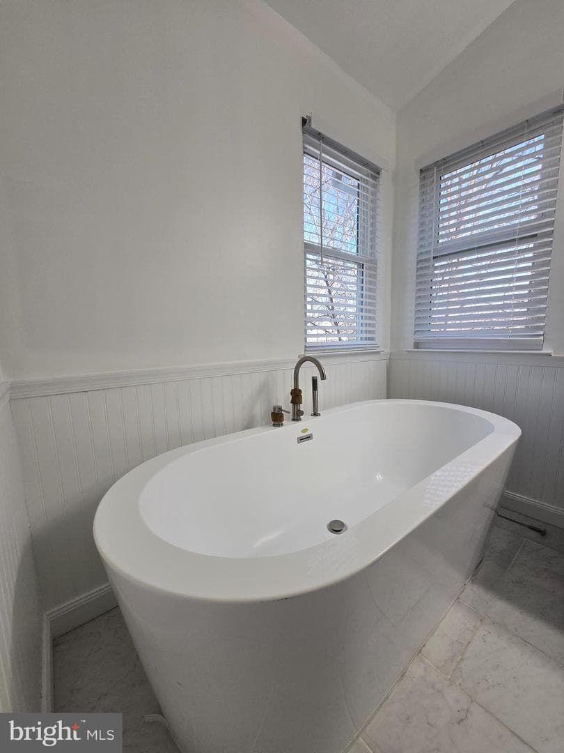 6712 Cozy Lane photo 4