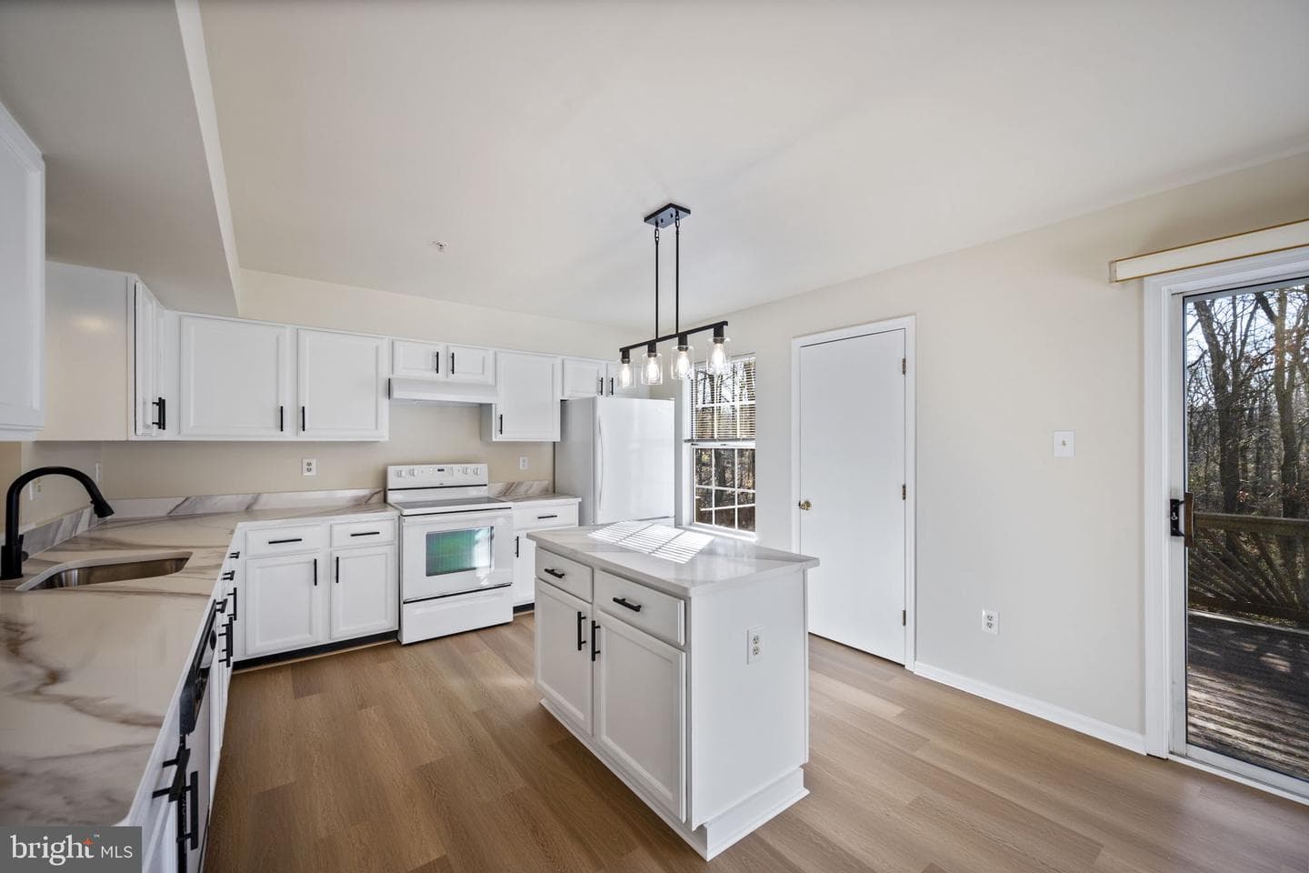 12227 Sleepy Horse Lane S photo 4