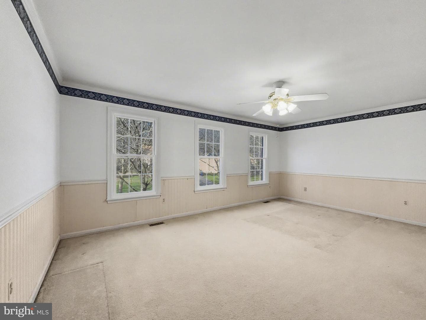 3823 Grosvenor Drive photo 31