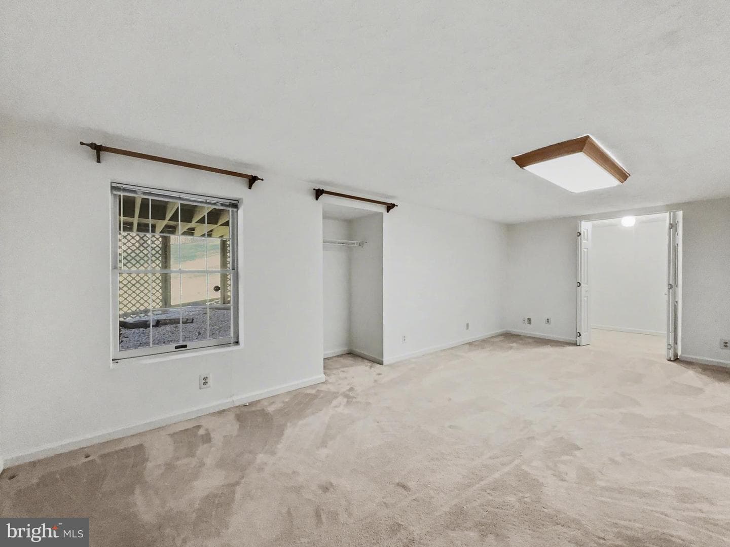 3823 Grosvenor Drive photo 37
