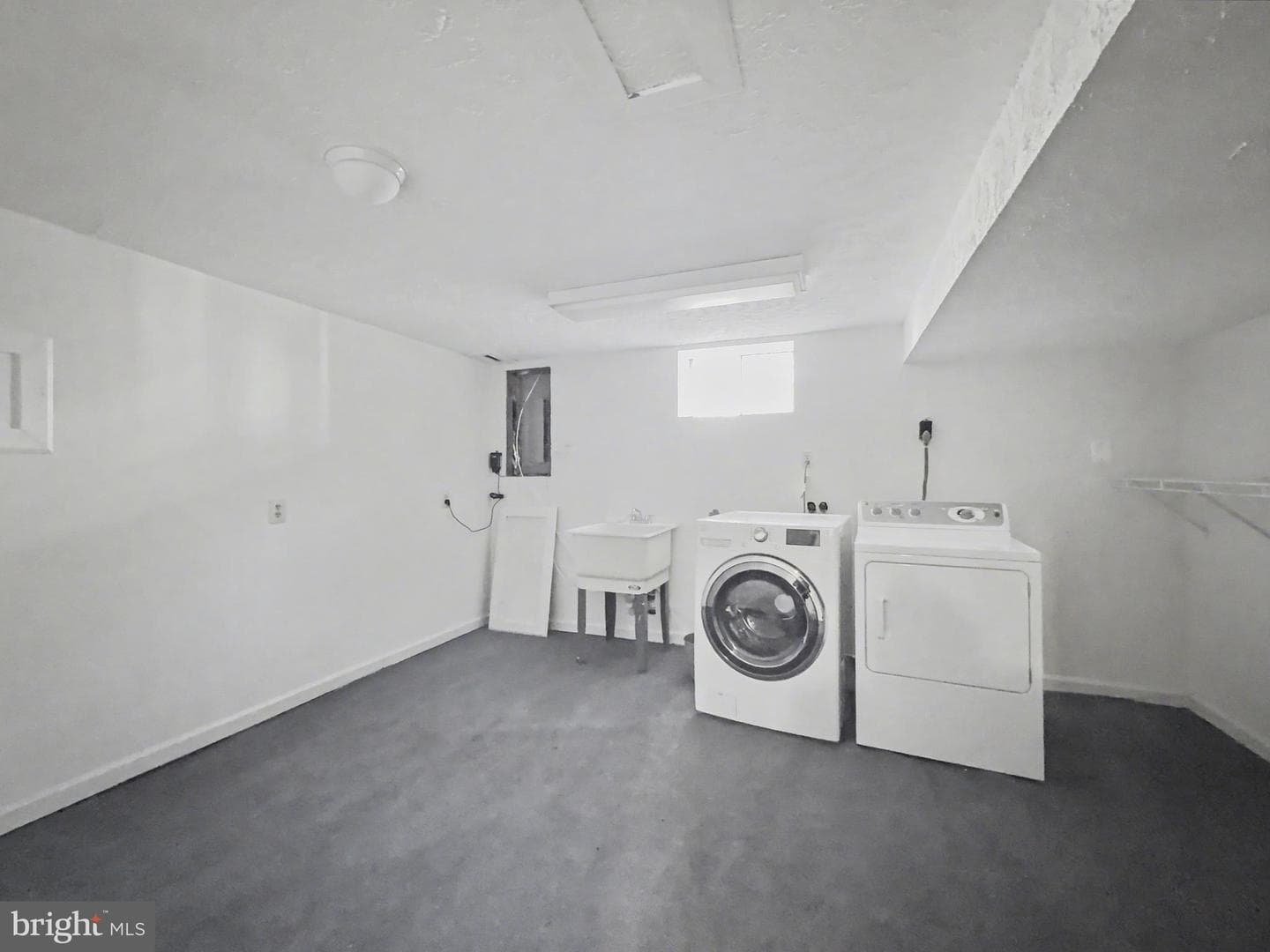 3823 Grosvenor Drive photo 39