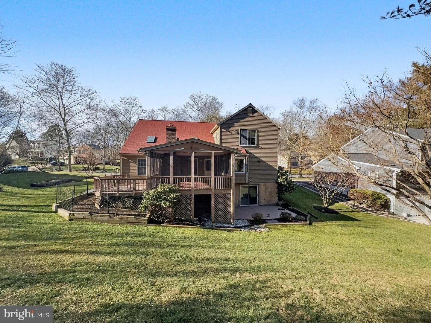3823 Grosvenor Drive photo 44