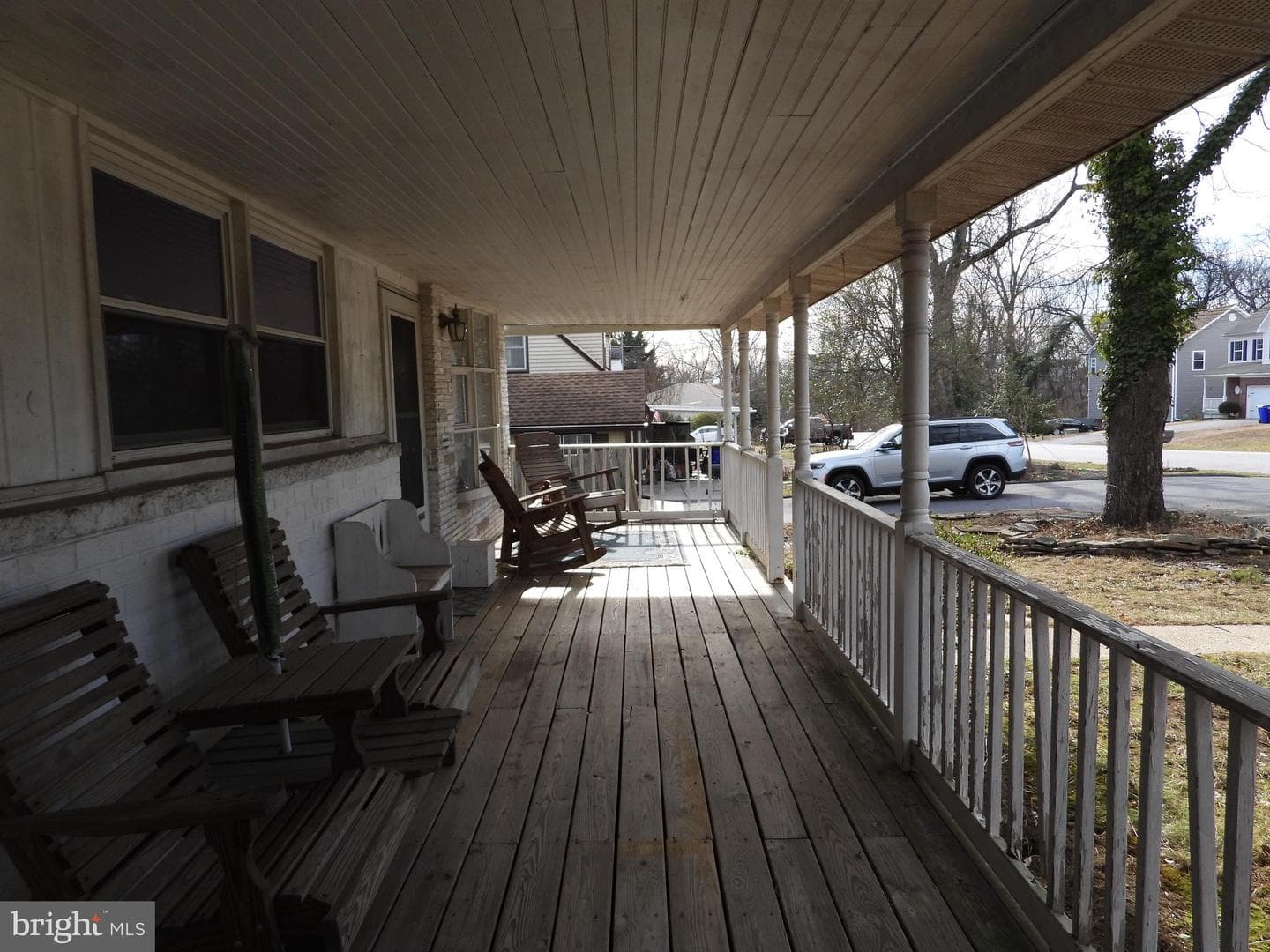 9539 Linville Avenue photo 4