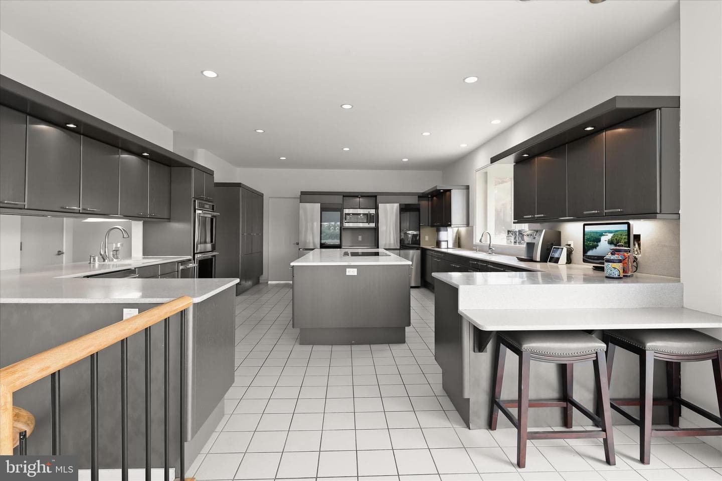 11802 Farside Road photo 30