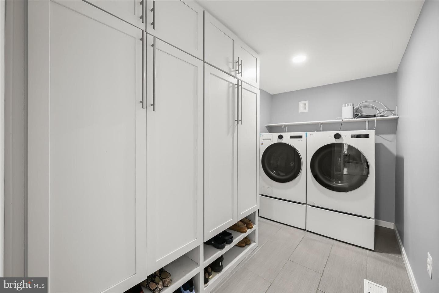 10153 Tanfield Court photo 23