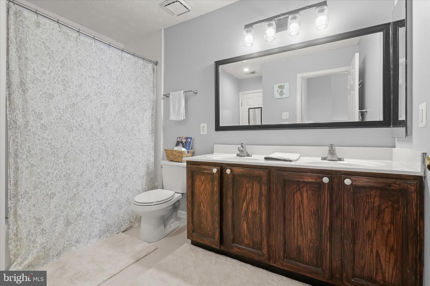 7996 Brightlight Place photo 19