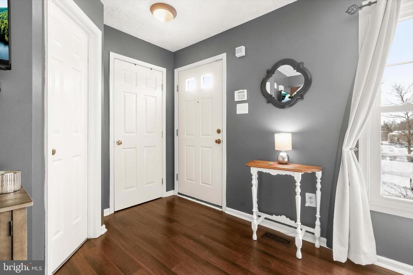 7996 Brightlight Place photo 2