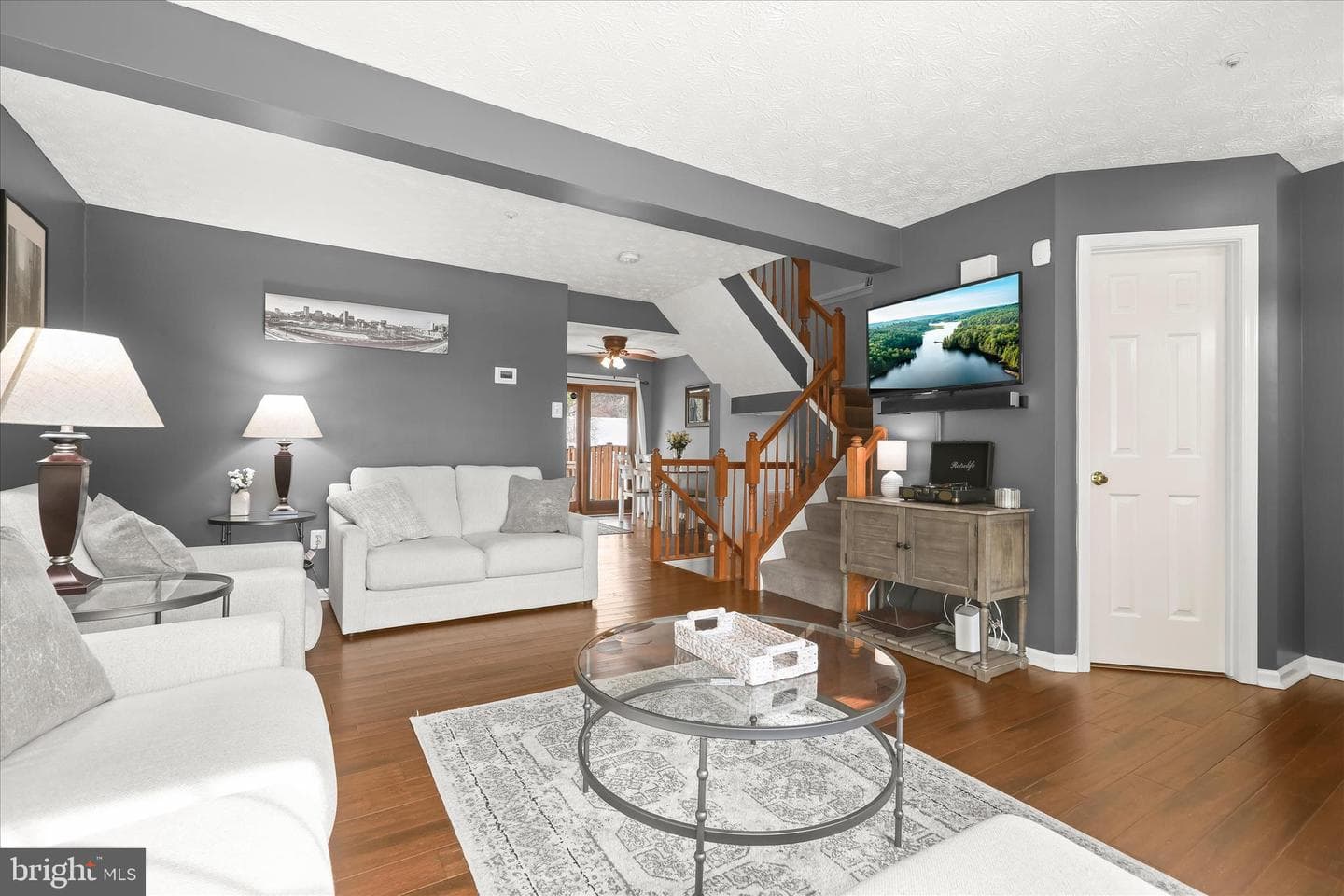 7996 Brightlight Place photo 4