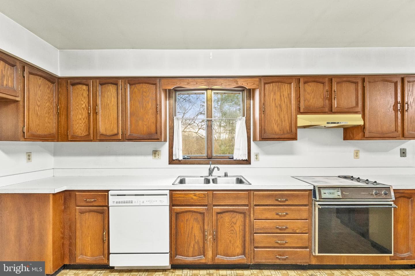 14359 Old Frederick Road photo 16