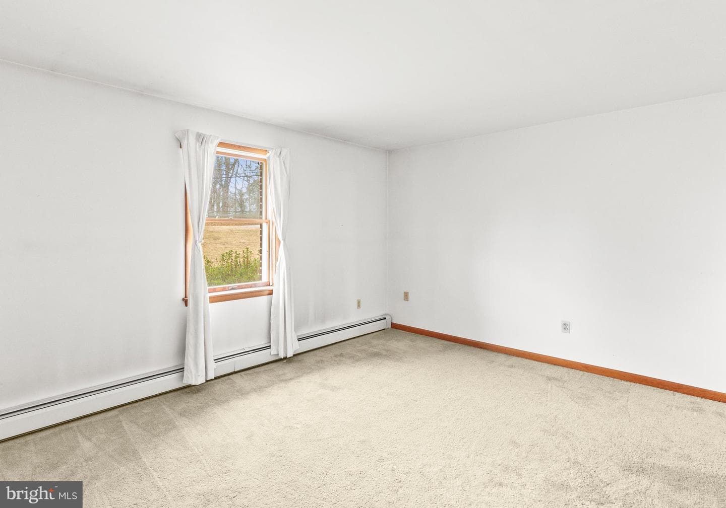 14359 Old Frederick Road photo 28