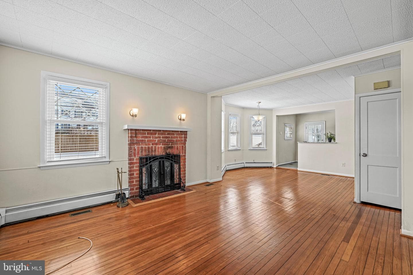 7362 Montgomery Road photo 12