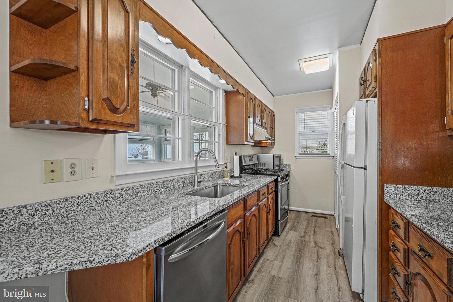 7362 Montgomery Road photo 19