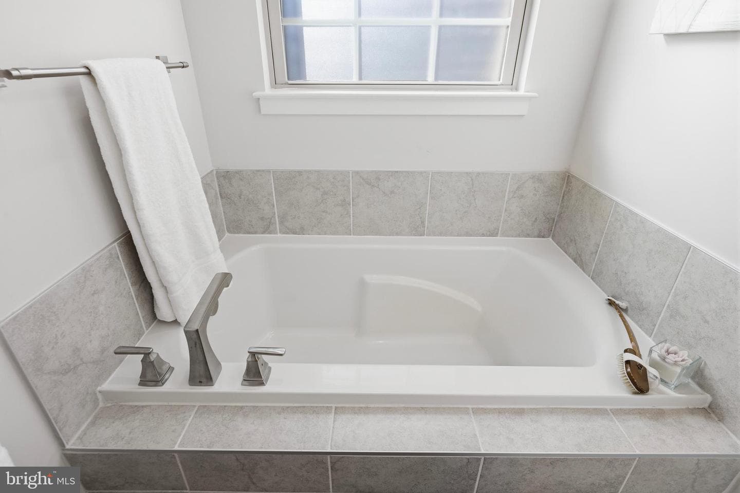 9590 Glen Oaks Lane photo 28