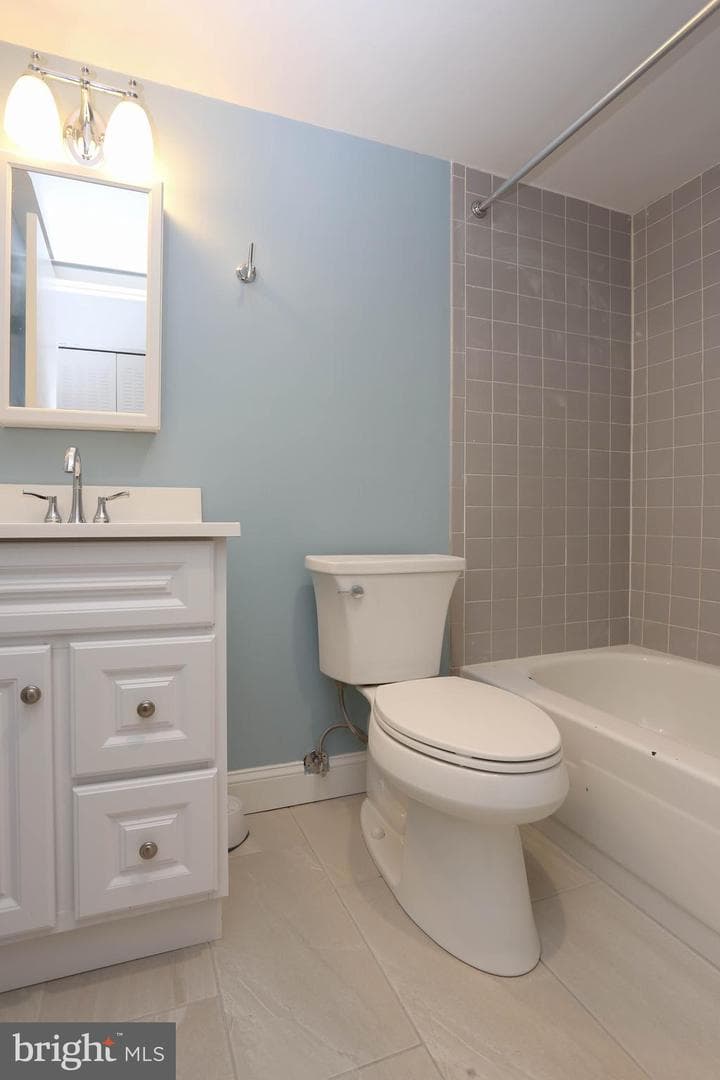 8711 Hayshed Lane #14 photo 16