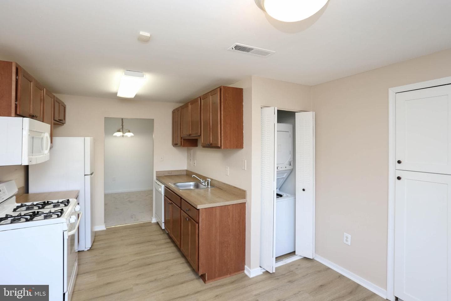 8711 Hayshed Lane #14 photo 7