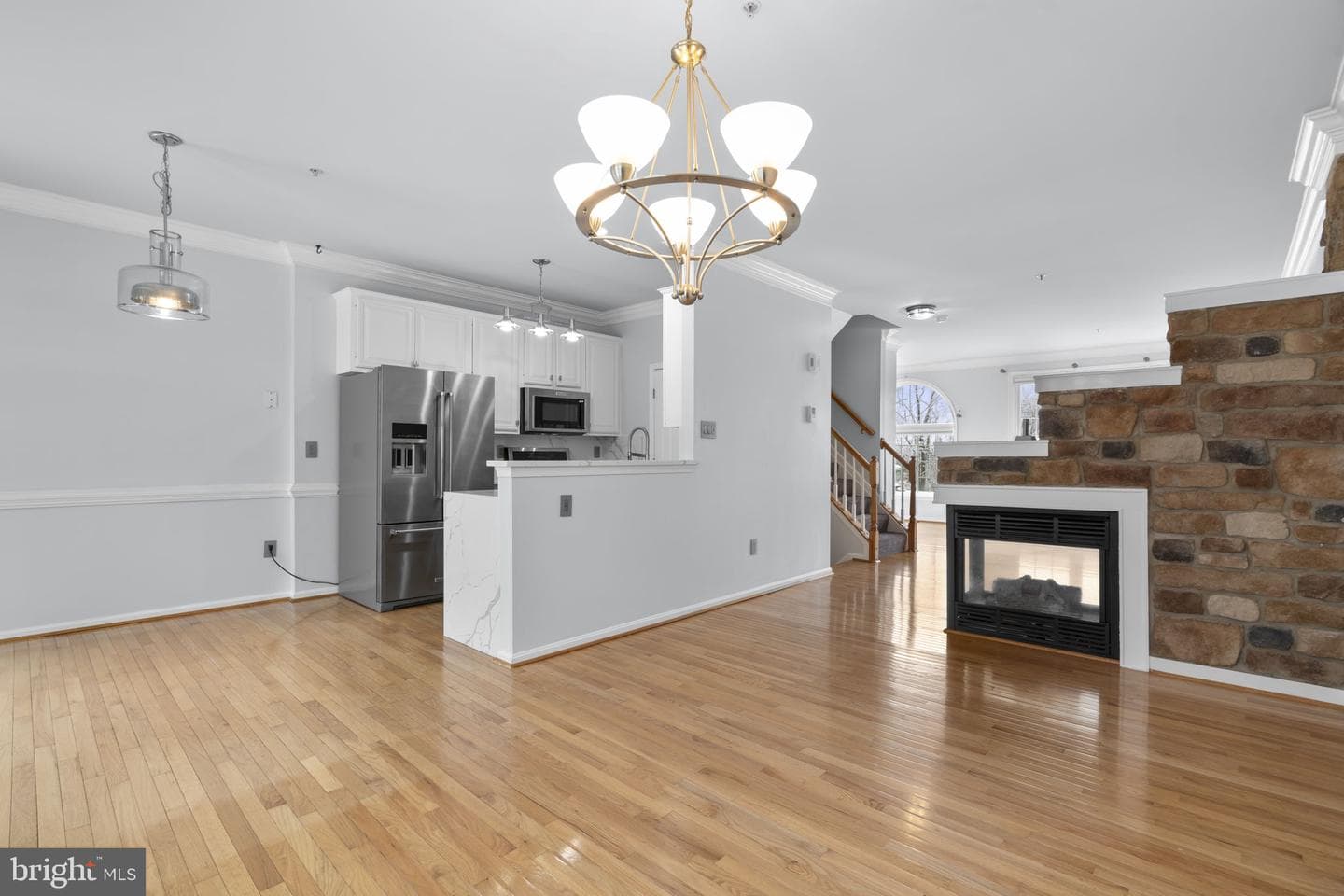 5741 Goldfinch Court photo 11