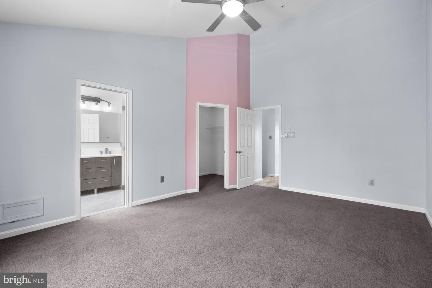 5741 Goldfinch Court photo 24