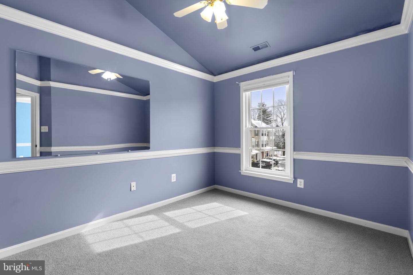 5741 Goldfinch Court photo 29