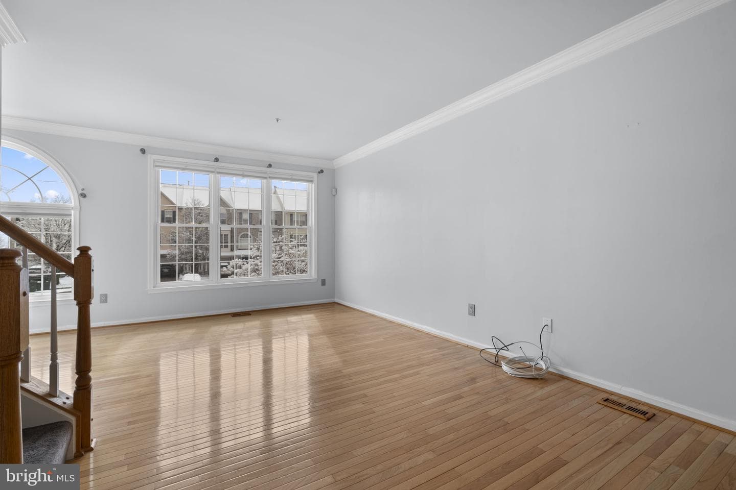 5741 Goldfinch Court photo 3