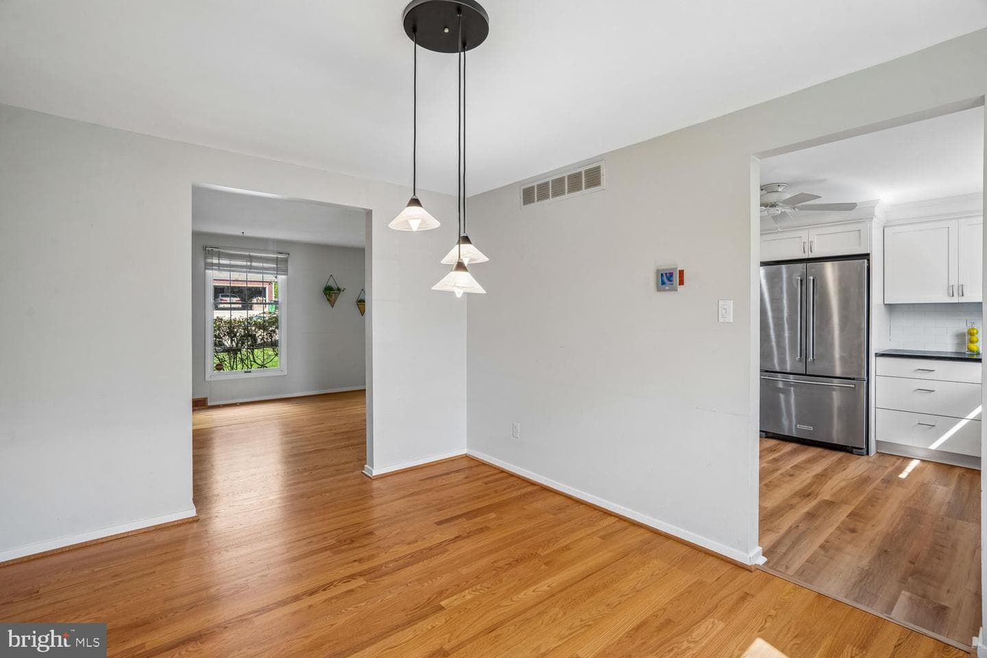 5209 Windmill Lane photo 12