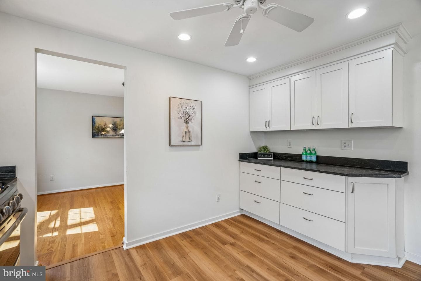 5209 Windmill Lane photo 17