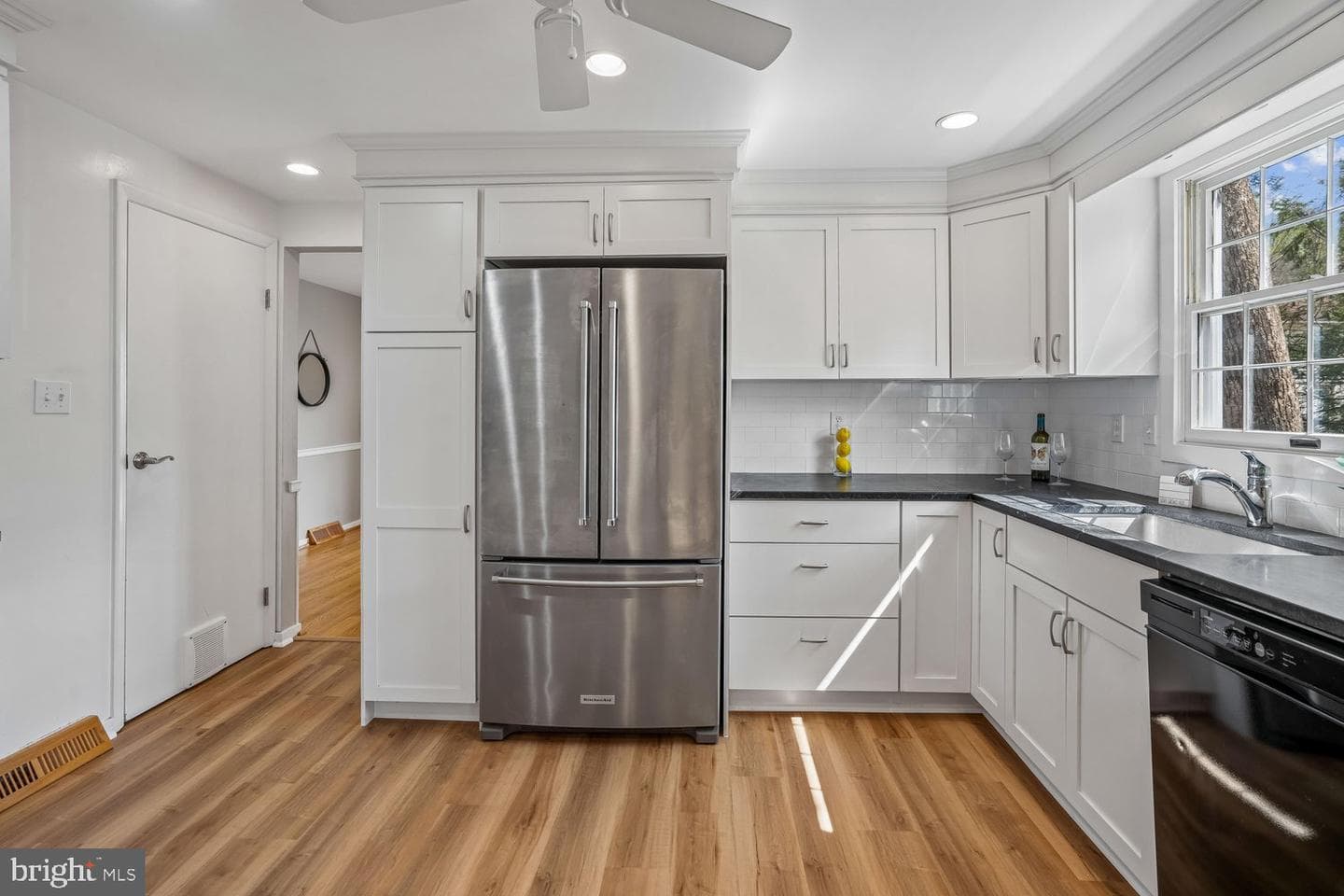 5209 Windmill Lane photo 19