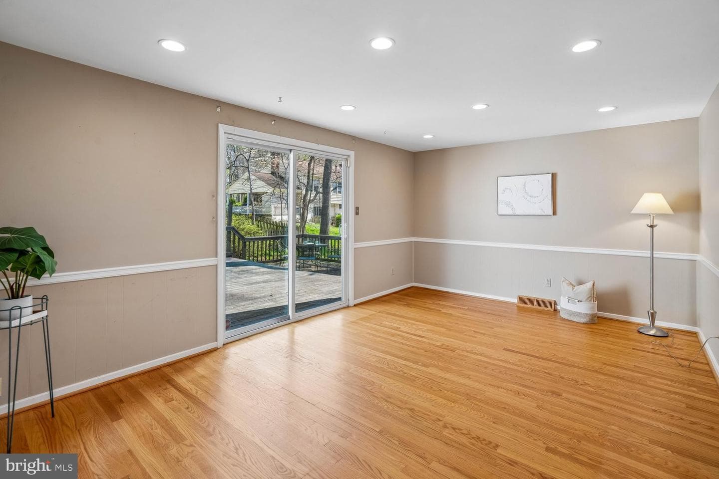 5209 Windmill Lane photo 23