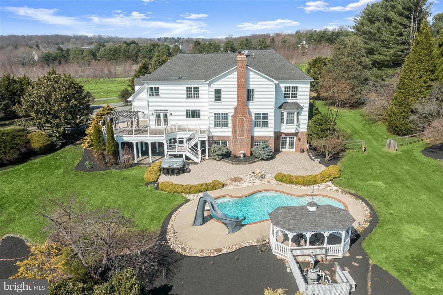 3210 Daisy Road photo 3