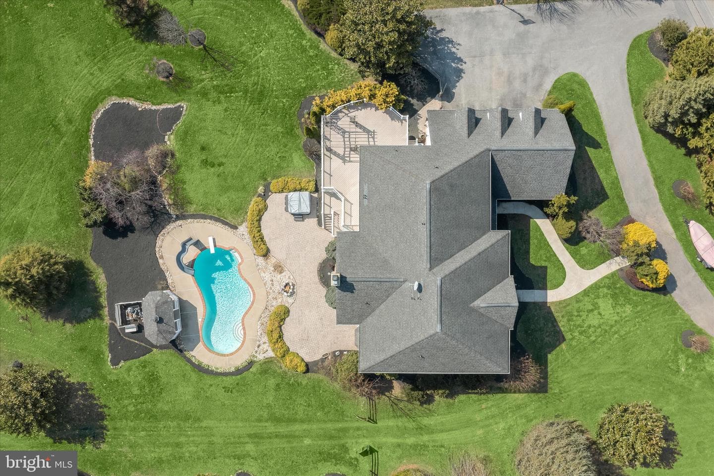 3210 Daisy Road photo 89
