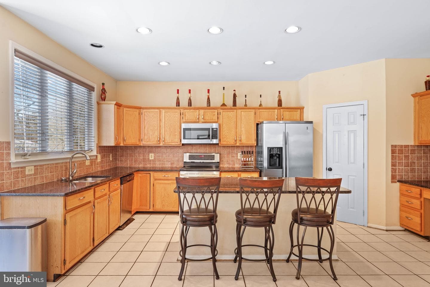 9226 Curtis Drive photo 17