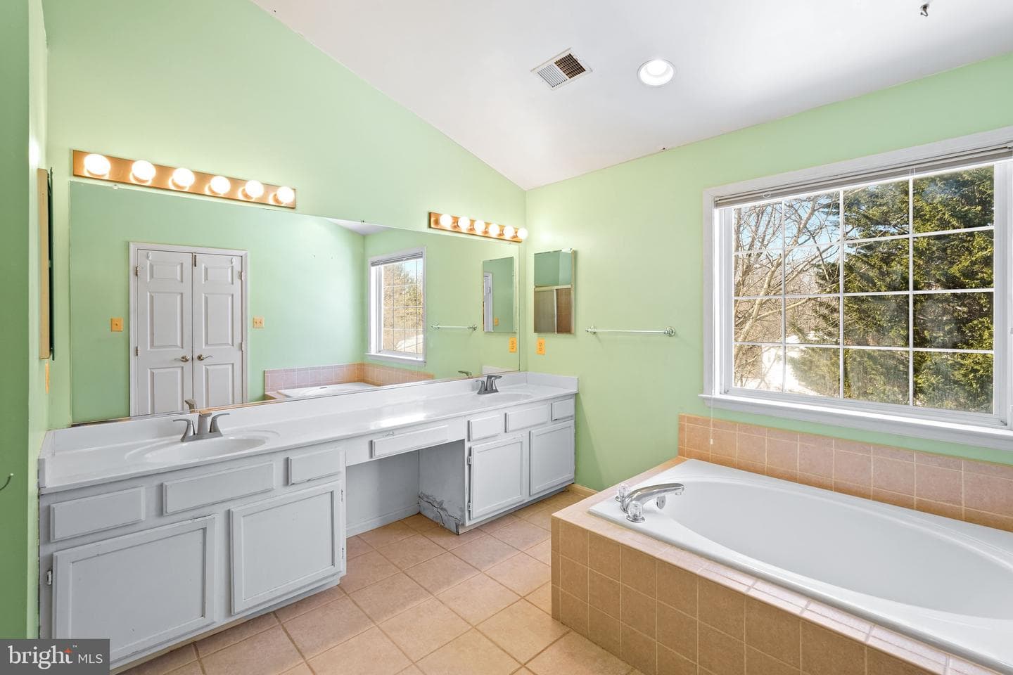 9226 Curtis Drive photo 44