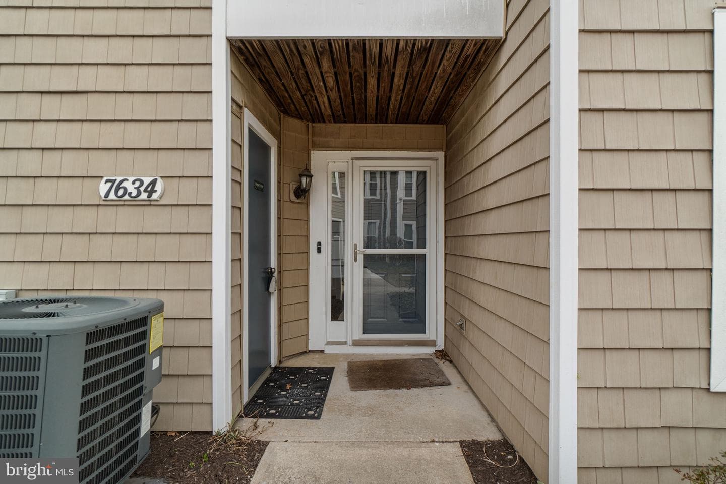 7634 Stony Creek Lane photo 5