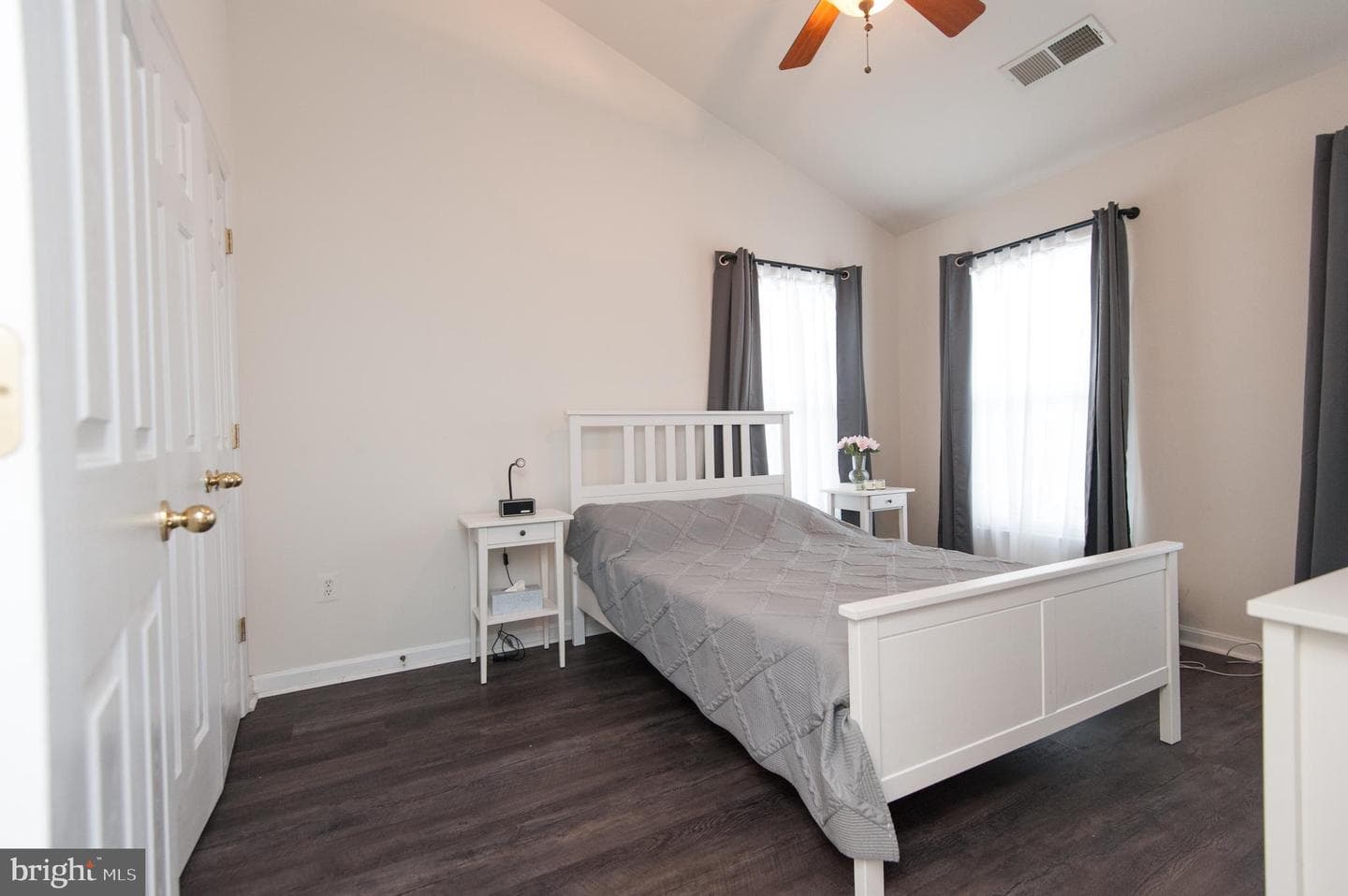 9843 Snow Bird Lane photo 45