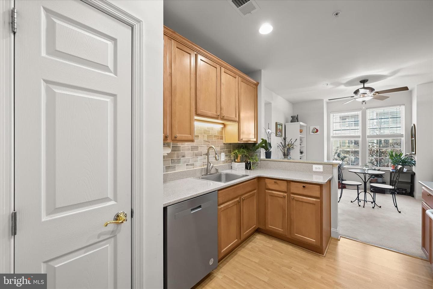 2510 Kensington Garden #301 photo 12