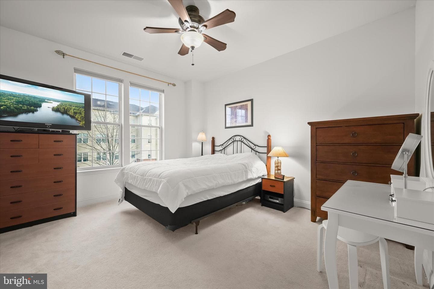 2510 Kensington Garden #301 photo 19