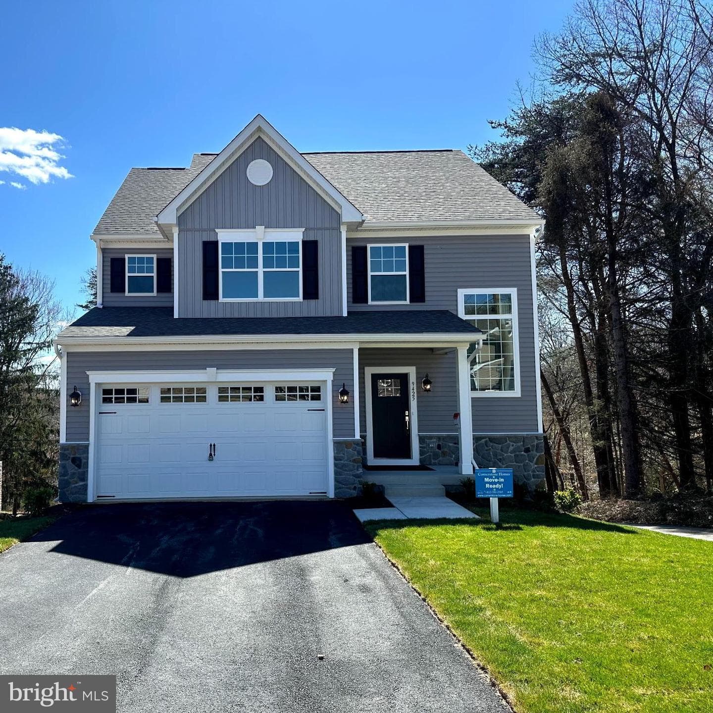 9425 Fairview Avenue, Laurel