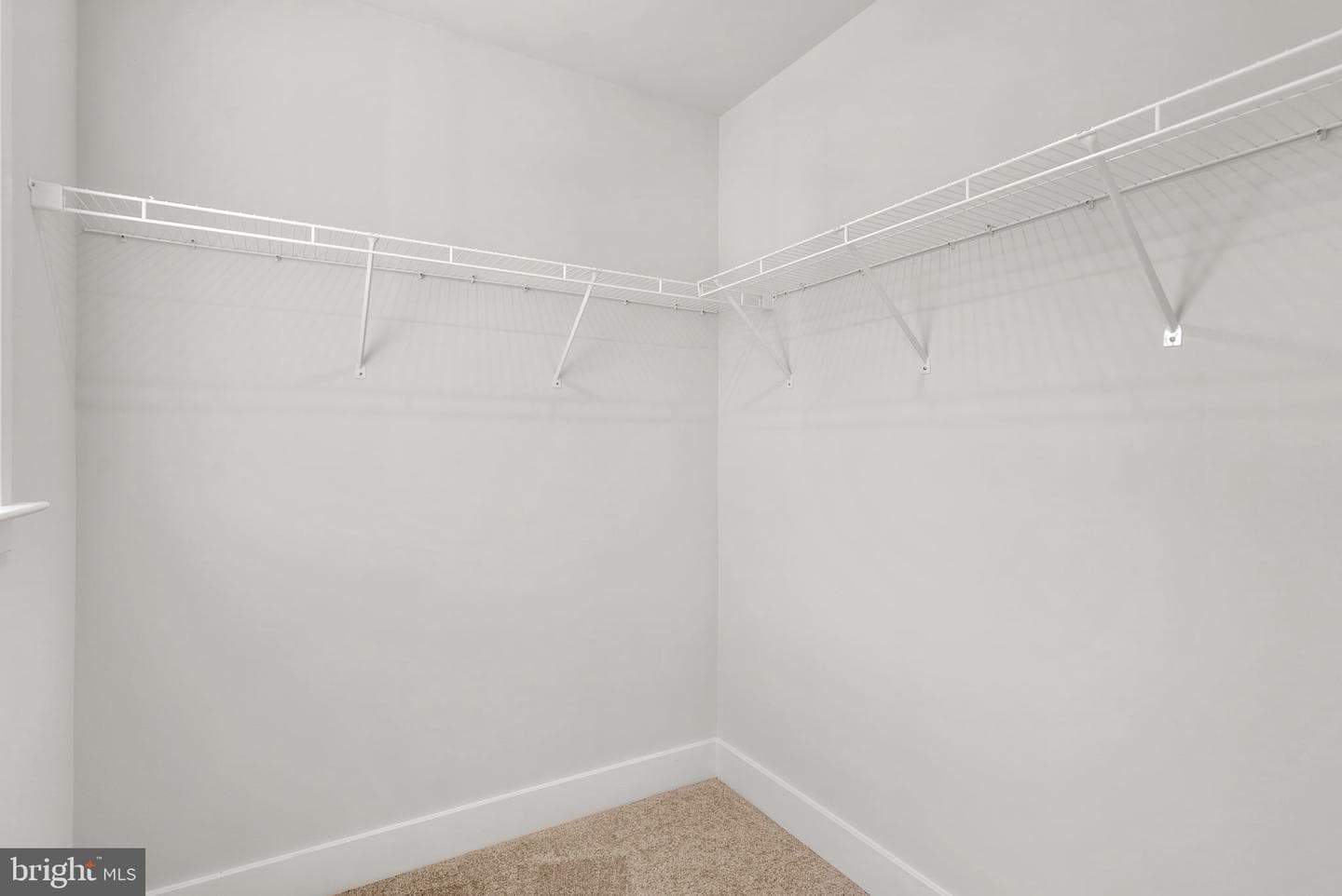 9425 Fairview Avenue photo 23