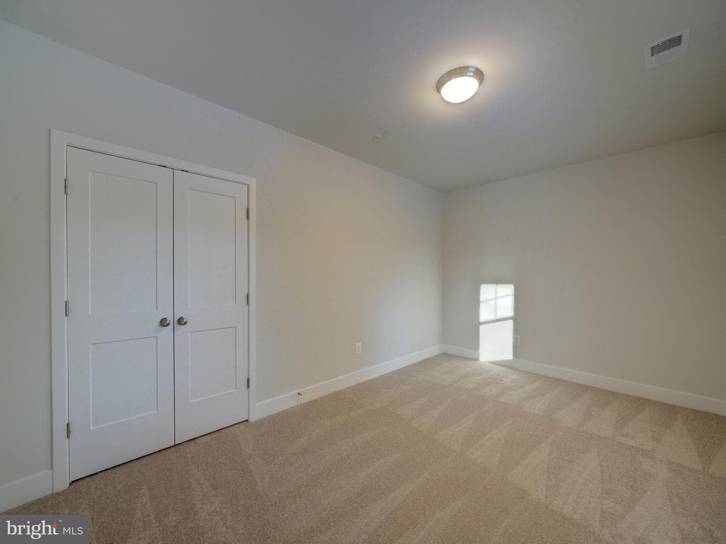 9425 Fairview Avenue photo 90