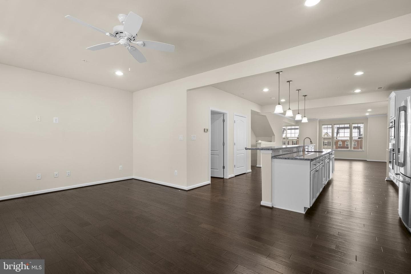 7103 Beaumont Place #a photo 14