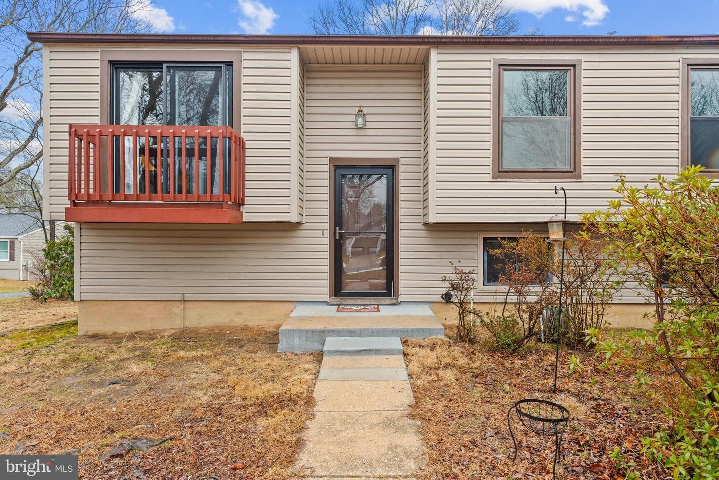 6680 Buttonhole Court photo 3