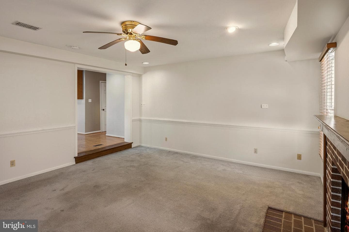 8416 Braddock Way photo 14