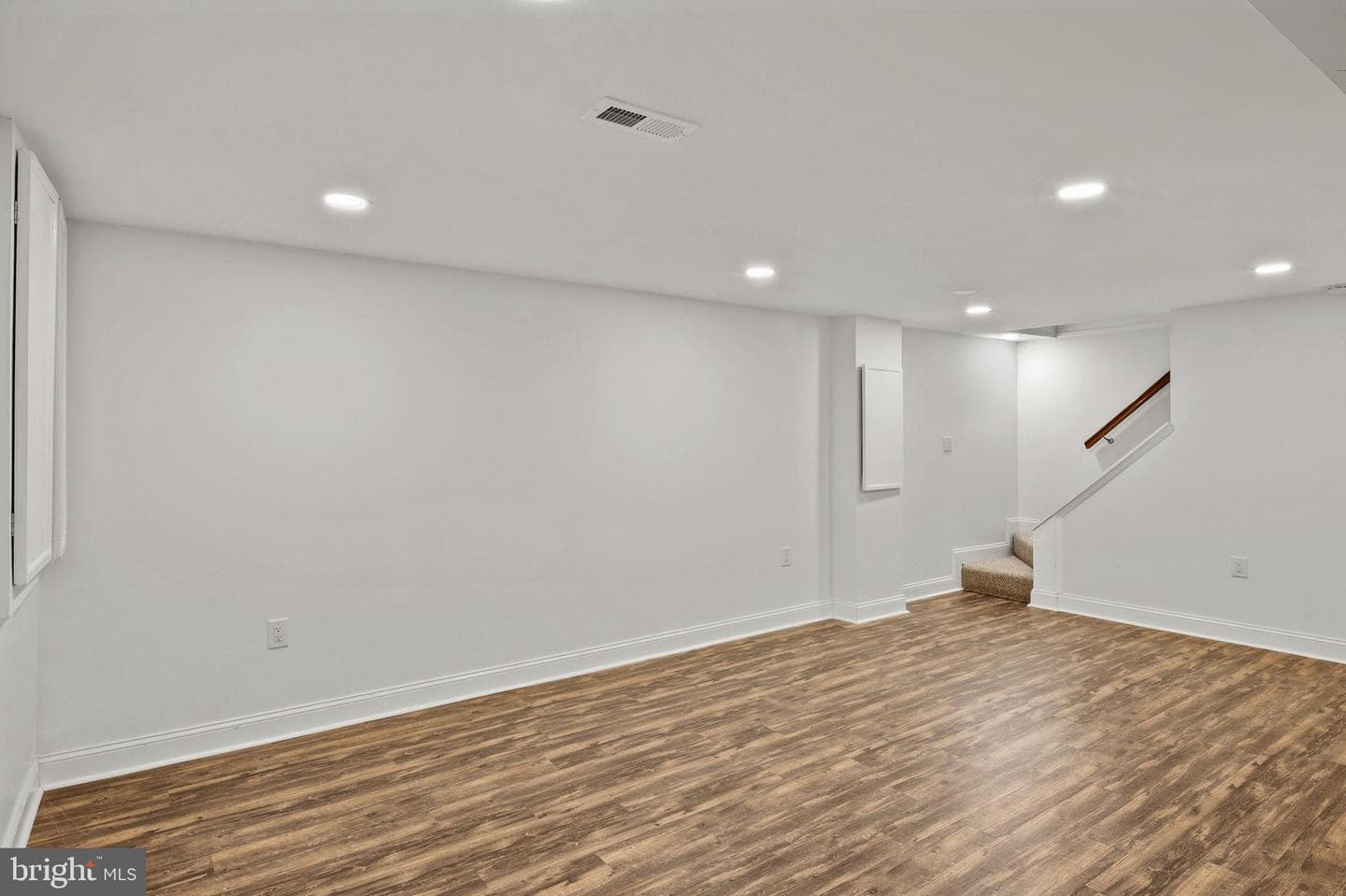 8416 Braddock Way photo 33