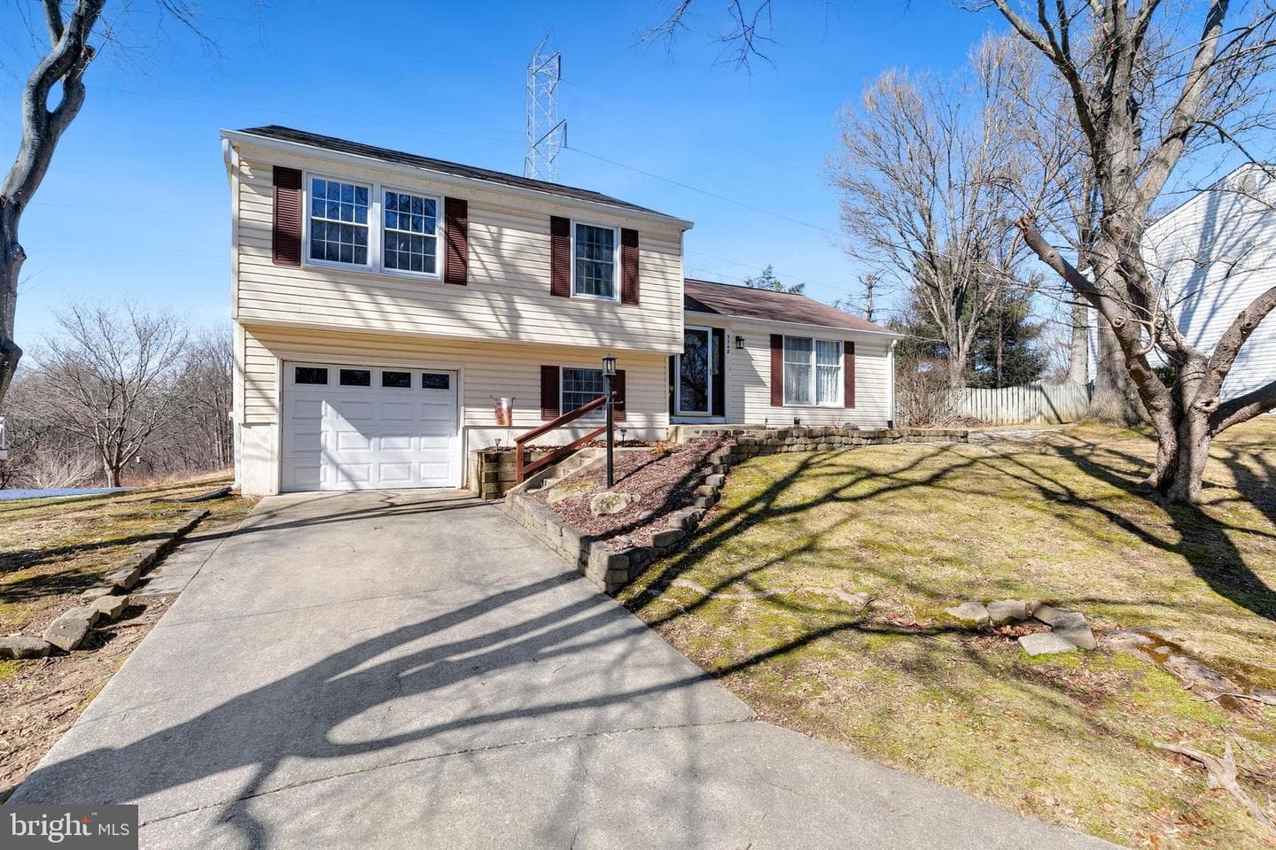 9348 Windbell Way photo 2