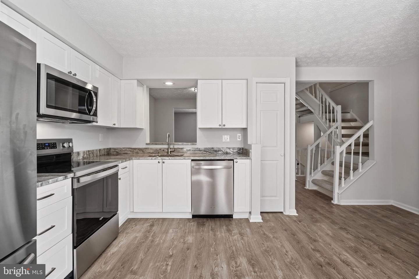 7029 Copperwood Way photo 8