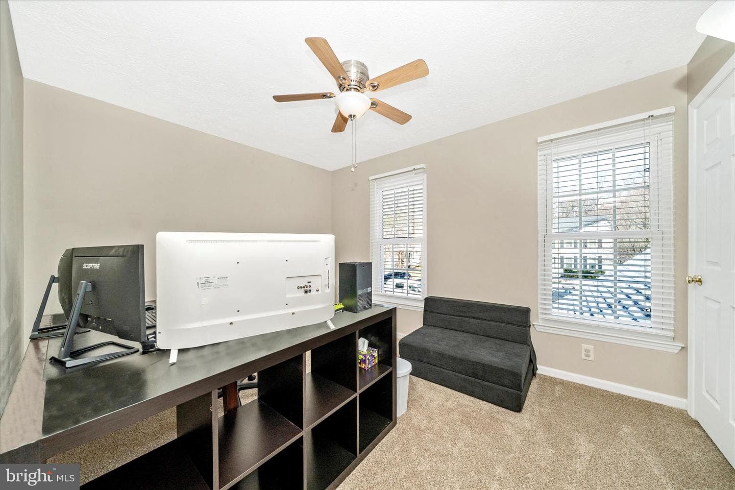 5623 Roundtree Lane photo 30