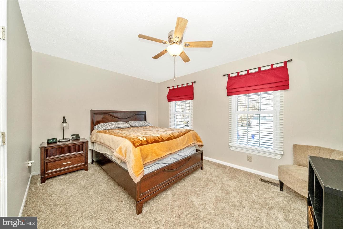 5623 Roundtree Lane photo 32