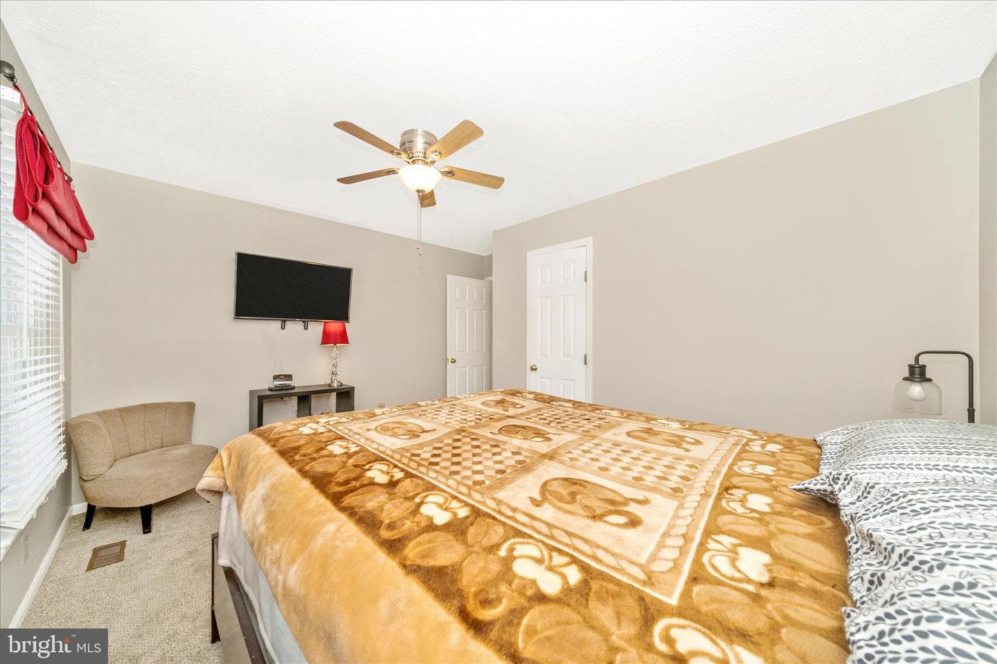 5623 Roundtree Lane photo 33