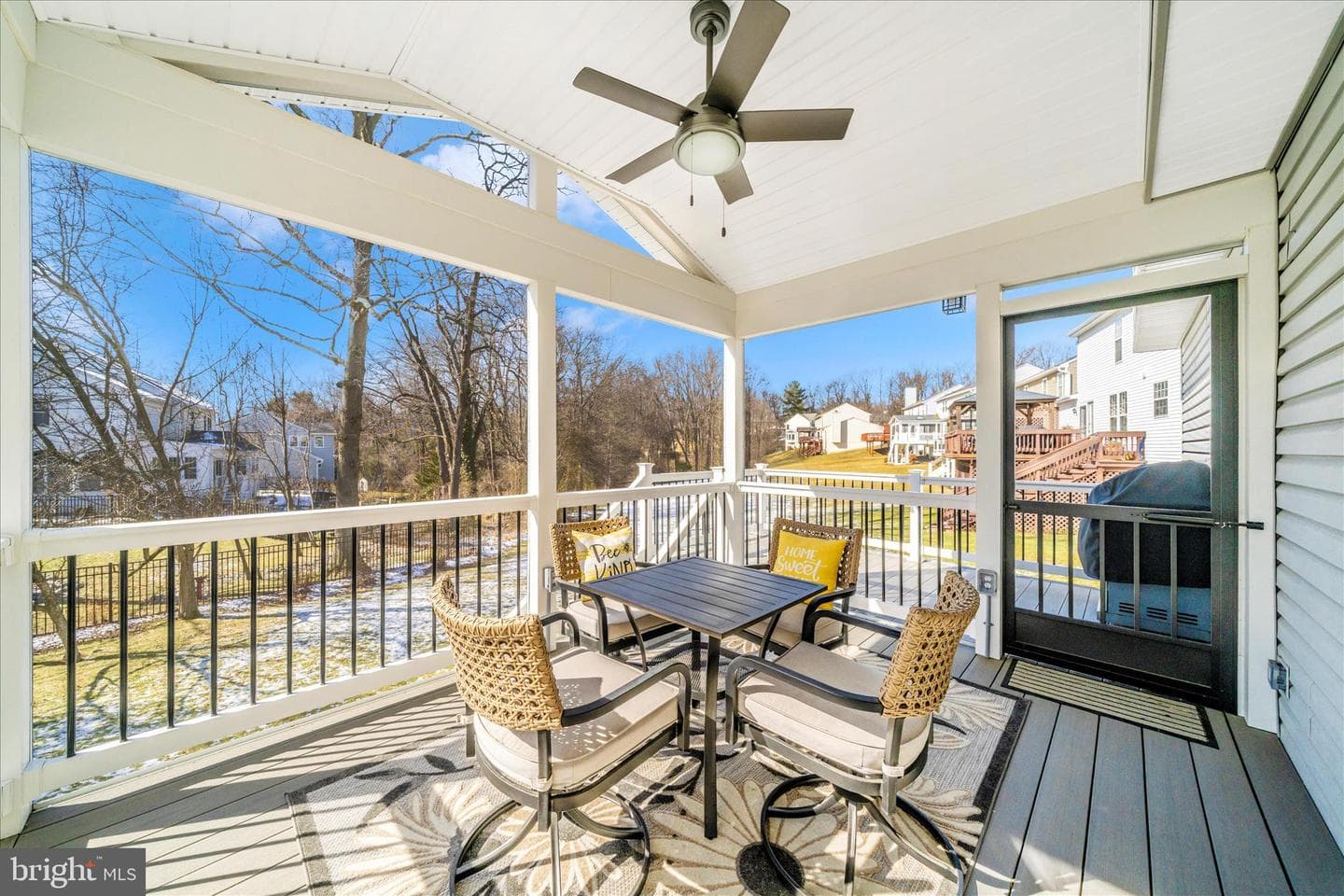 5623 Roundtree Lane photo 45